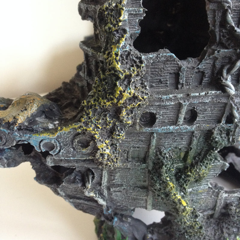 Aquarium Ornament - Two Piece Shipwreck